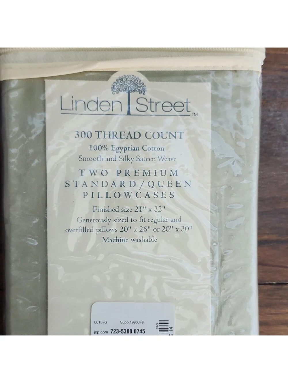 Linden Street 300 Thread Count 100% Egyptian Cotton Pillowcases 21x32 Green